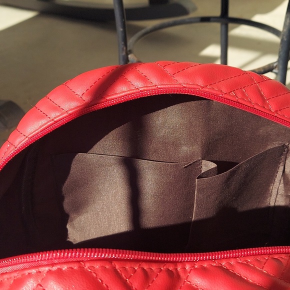 Red Backpack - Picture 4 of 7